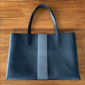 Vince Camuto Tote